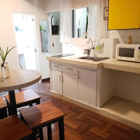 Centric, Private, Petfriendly Budget Apartments In Miraflores Lima Room photo