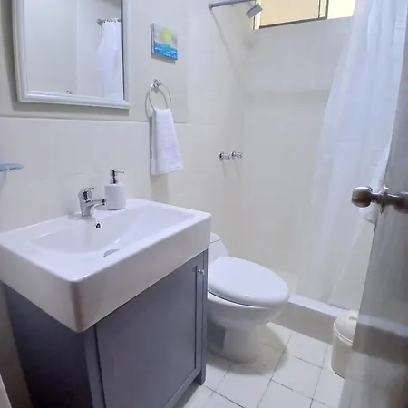 Centric, Private, Petfriendly Budget Apartments In Miraflores Lima Room photo
