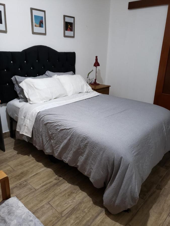 Centric, Private, Petfriendly Budget In Miraflores Apartment Lima