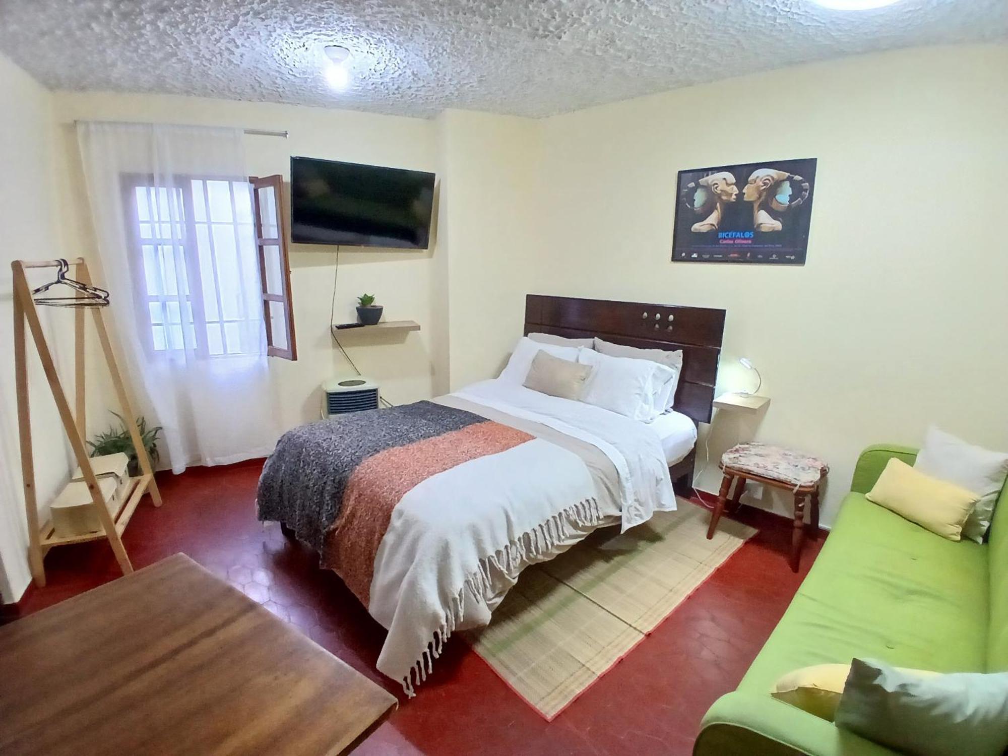 Apartment Centric, Private, Petfriendly Budget In Miraflores *