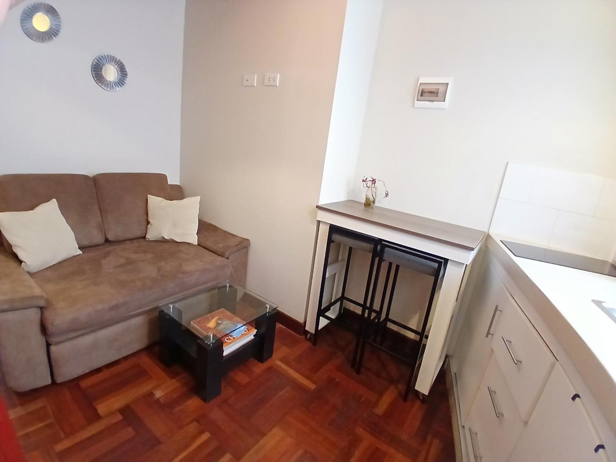 Centric, Private, Petfriendly Budget In Miraflores Lima